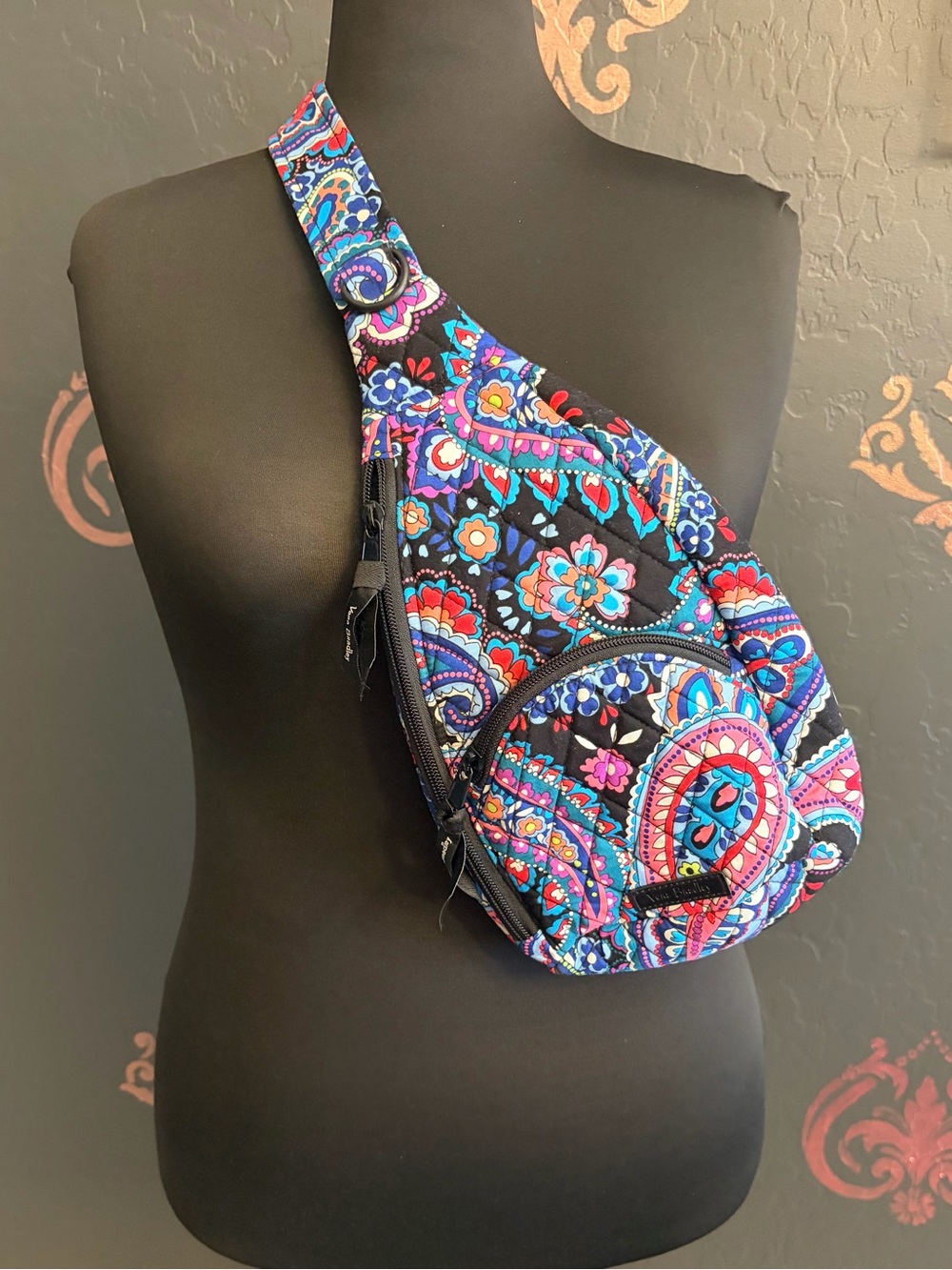NWOT-Vera Bradley Black and Blue Floral Backpack